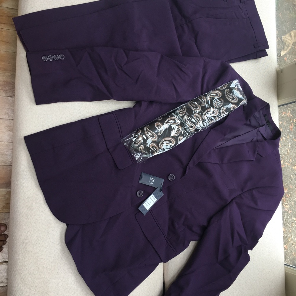 Bravemen suite plum color 38S/32W